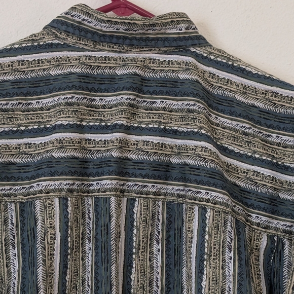 Vintage 90s Greg Norman Funky Stripe Button Down Shirt, Size Large - Picture 8 of 10